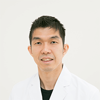 泌尿科医 窪田先生